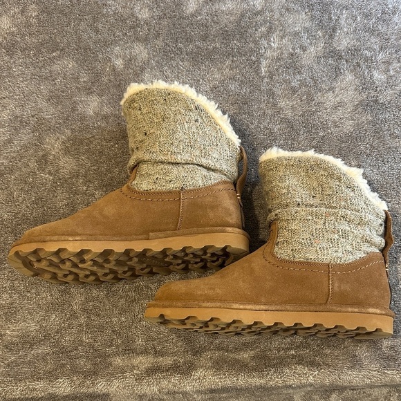 Bear Paw Brown Suede Boots with Knit Cuff - Picture 3 of 5
